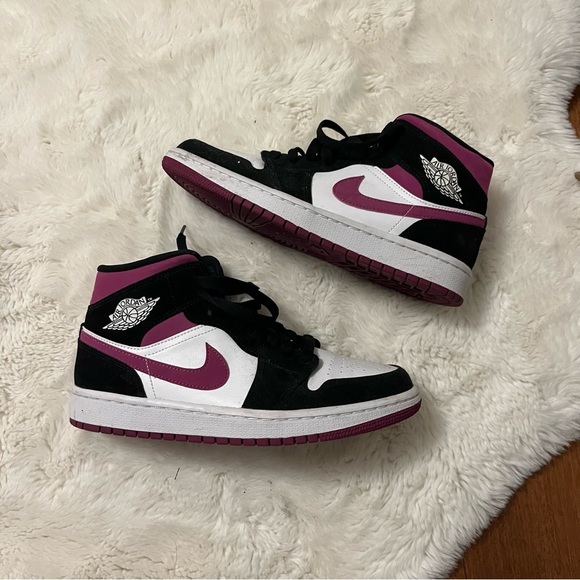 Worn Once! Air Jordan 1 Mid ‘Cactus Flower’ BQ6472-005​ - Picture 2 of 6